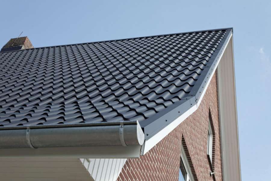 Fachwerkhaus mit Stahldach von DS, Osterladekop 19, 21635 Jork